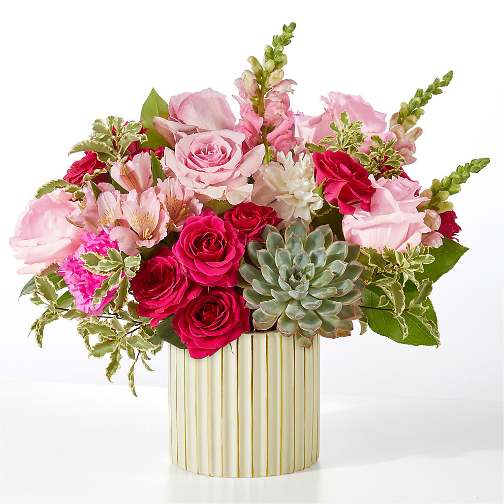 Magenta Musings Bouquet – DON'S FLORAL STUDIO, Leon IA