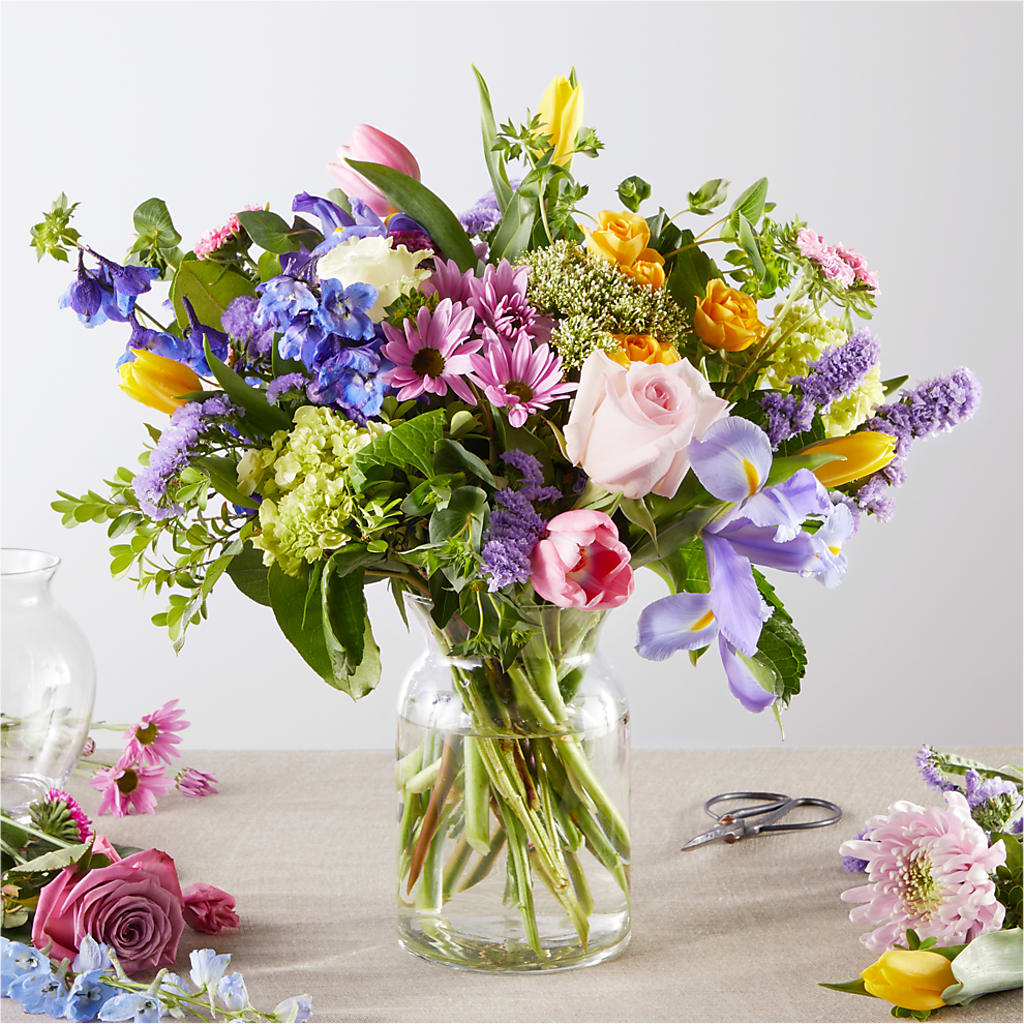 Pastel Tradition - A Florist Original – DON'S FLORAL STUDIO, Leon IA