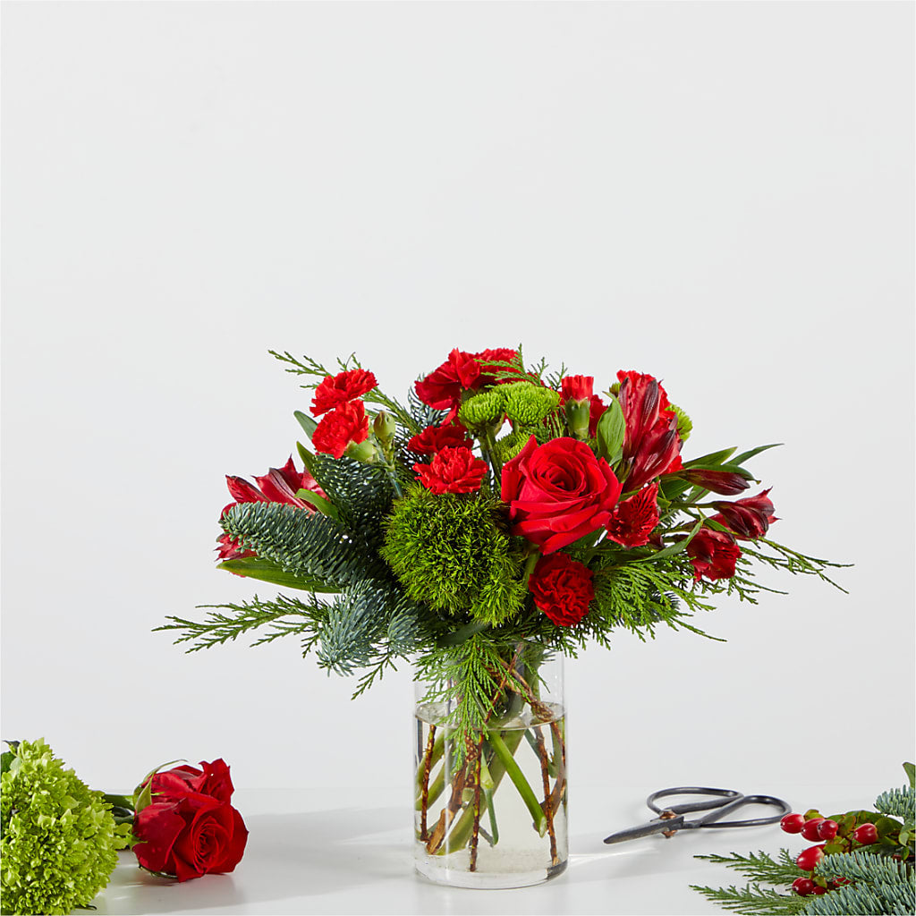 Merry Moment Bouquet – A Florist Original – DON'S FLORAL STUDIO, Leon IA