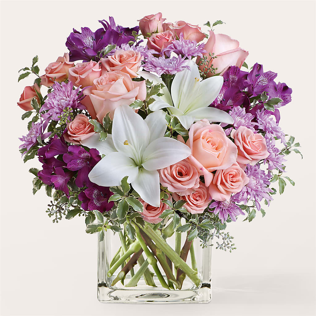Mani Pedi Bouquet – DON'S FLORAL STUDIO, Leon IA