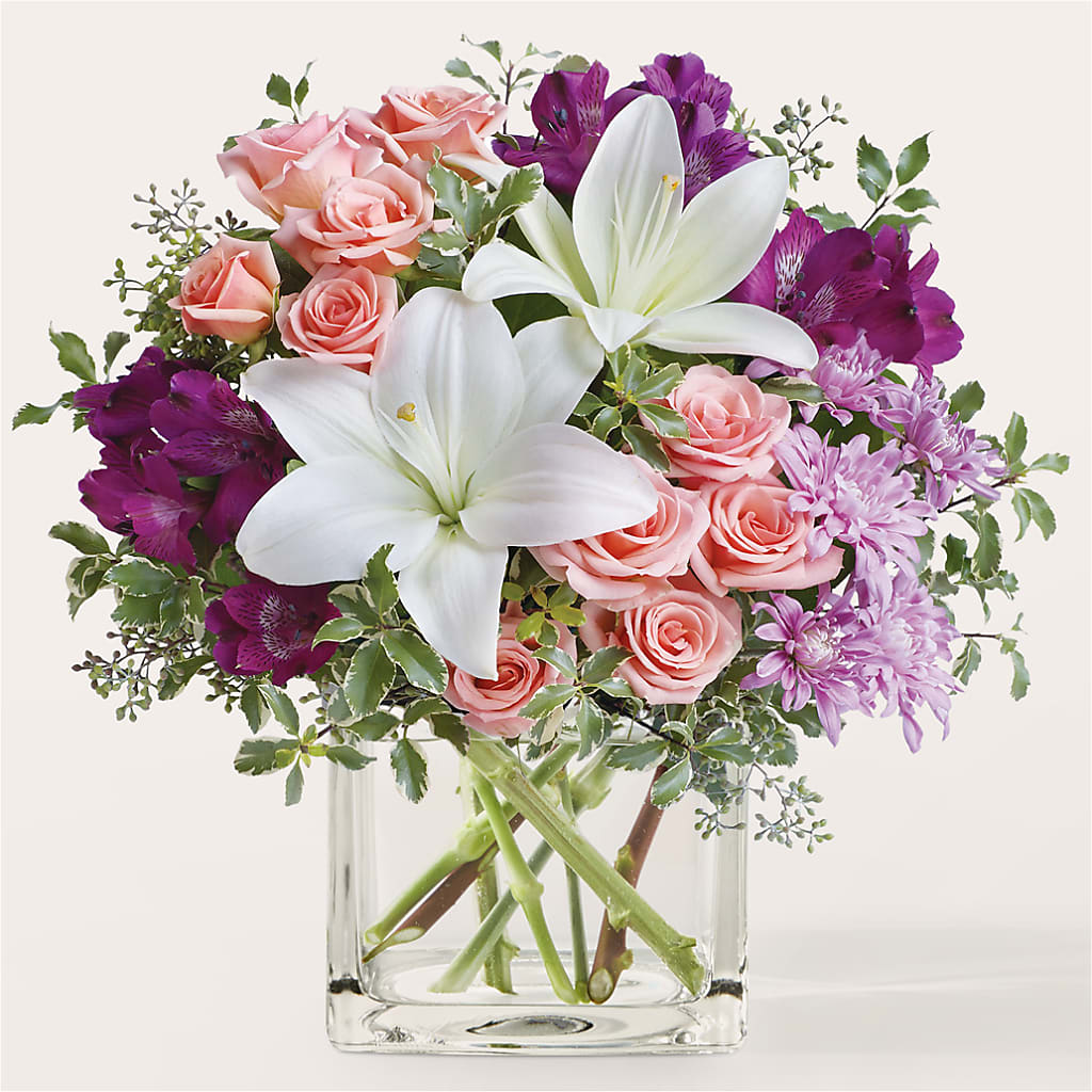 Mani Pedi Bouquet – DON'S FLORAL STUDIO, Leon IA