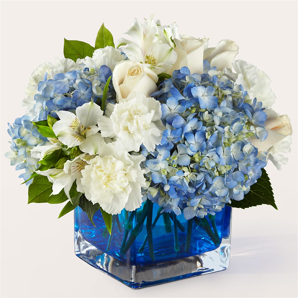 Soothing Waters Bouquet – DON'S FLORAL STUDIO, Leon IA
