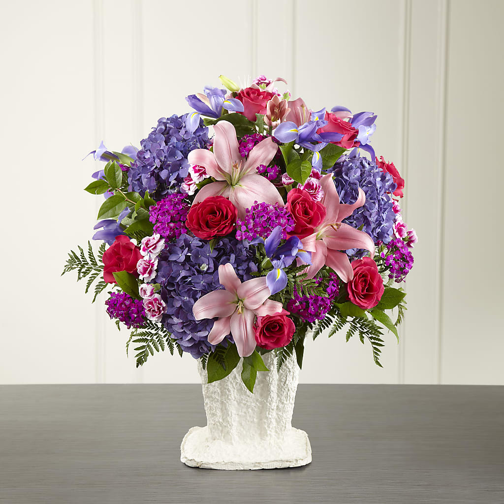 We Fondly Remember Arrangement – DON'S FLORAL STUDIO, Leon IA