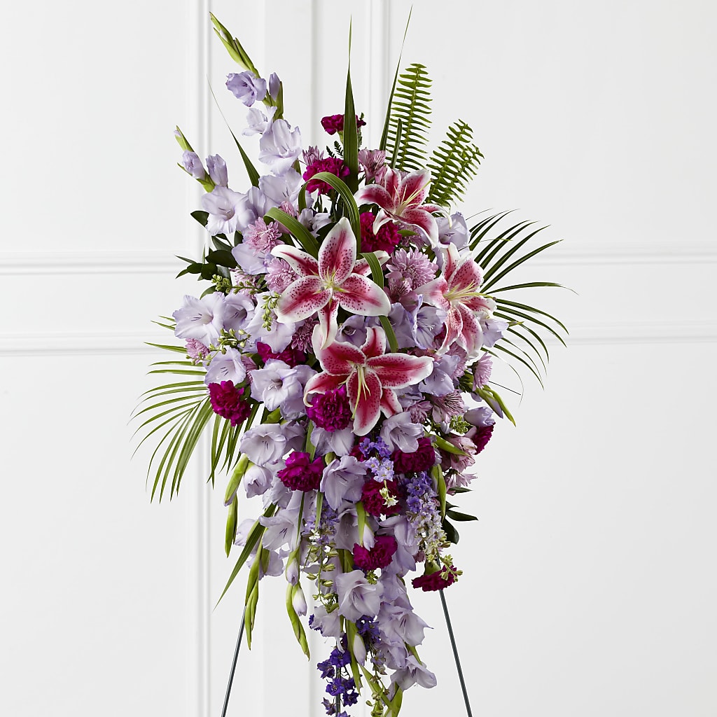 Tender Touch Standing Spray – DON'S FLORAL STUDIO, Leon IA