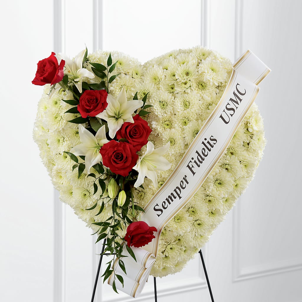 Heartfelt Hero Standing Heart – DON'S FLORAL STUDIO, Leon IA
