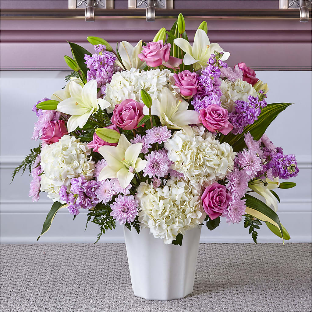Heaven Sent Floor Basket – DON'S FLORAL STUDIO, Leon IA