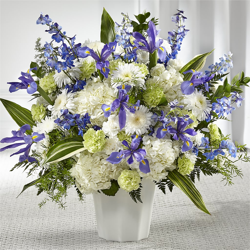 Soft Serenity Floor Basket – DON'S FLORAL STUDIO, Leon IA