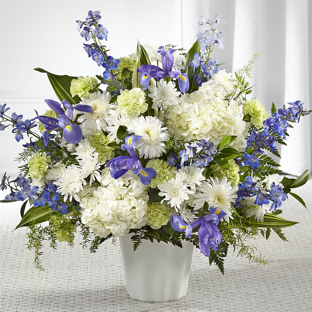 Soft Serenity Floor Basket – DON'S FLORAL STUDIO, Leon IA