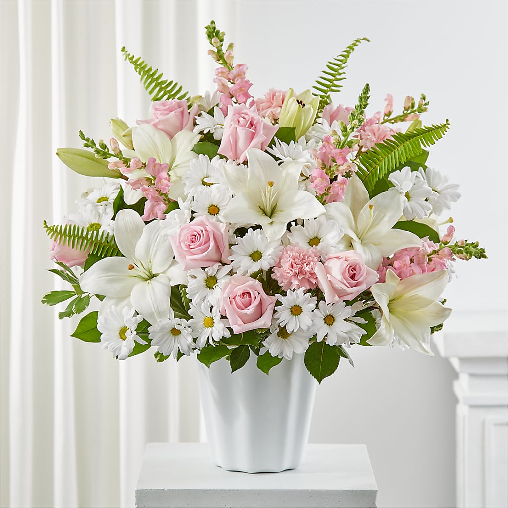Soft Touch Tabletop Basket – DON'S FLORAL STUDIO, Leon IA