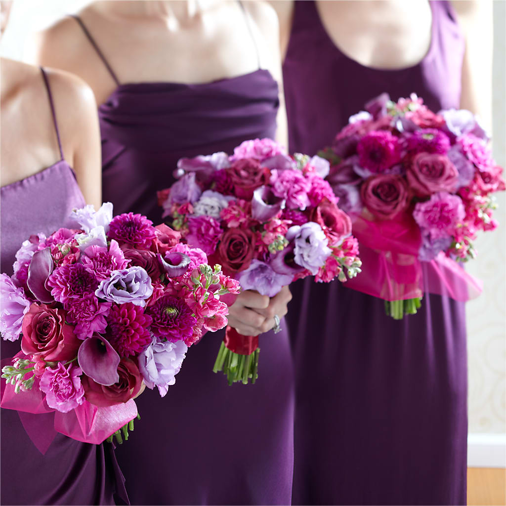 Bridesmaid's Garden Bouquet – DON'S FLORAL STUDIO, Leon IA