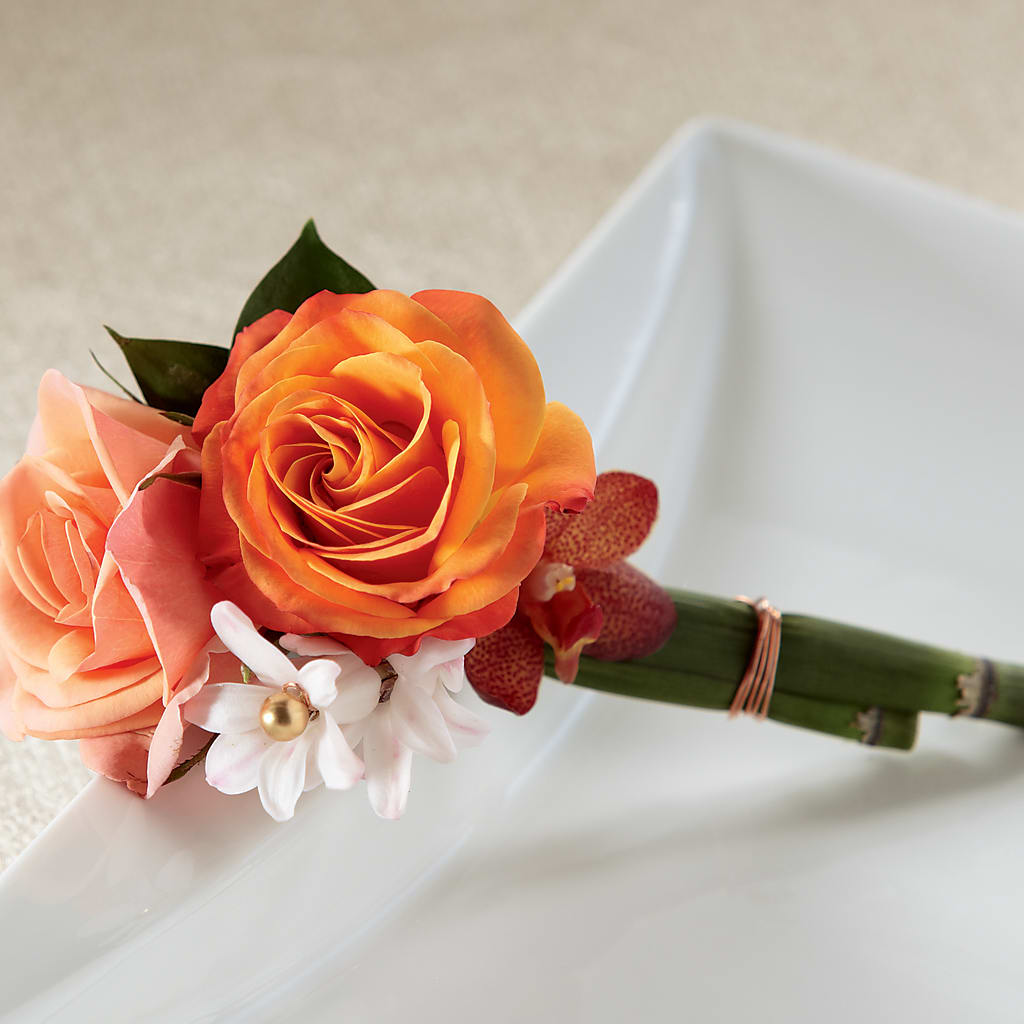 Sunset Dream Boutonniere – DON'S FLORAL STUDIO, Leon IA
