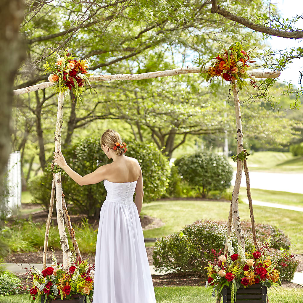 Arbor of Love Archway – DON'S FLORAL STUDIO, Leon IA