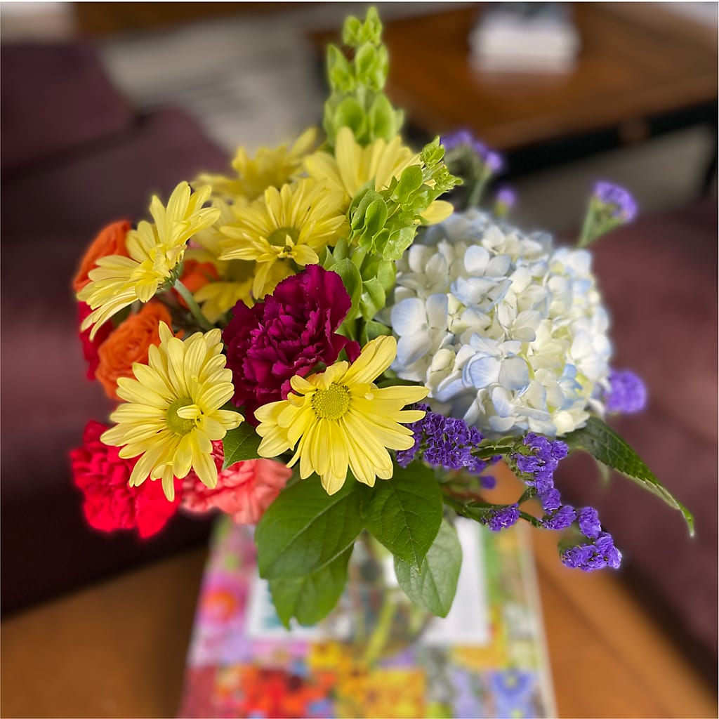 Summer Spectra - A Florist Original – DON'S FLORAL STUDIO, Leon IA