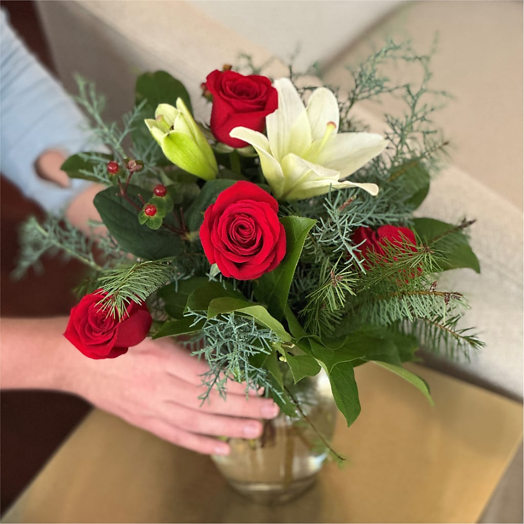 Glittering Lights Bouquet – DON'S FLORAL STUDIO, Leon IA