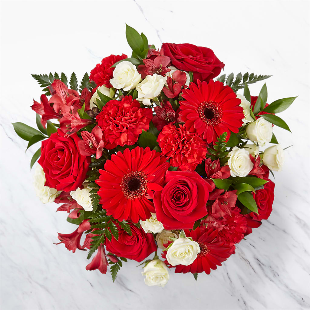 Hearts Embrace Bouquet – DON'S FLORAL STUDIO, Leon IA
