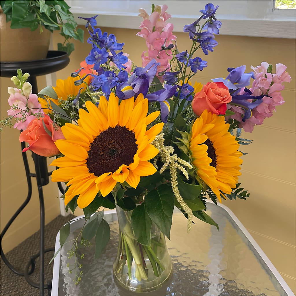 Rays of Life Bouquet – DON'S FLORAL STUDIO, Leon IA