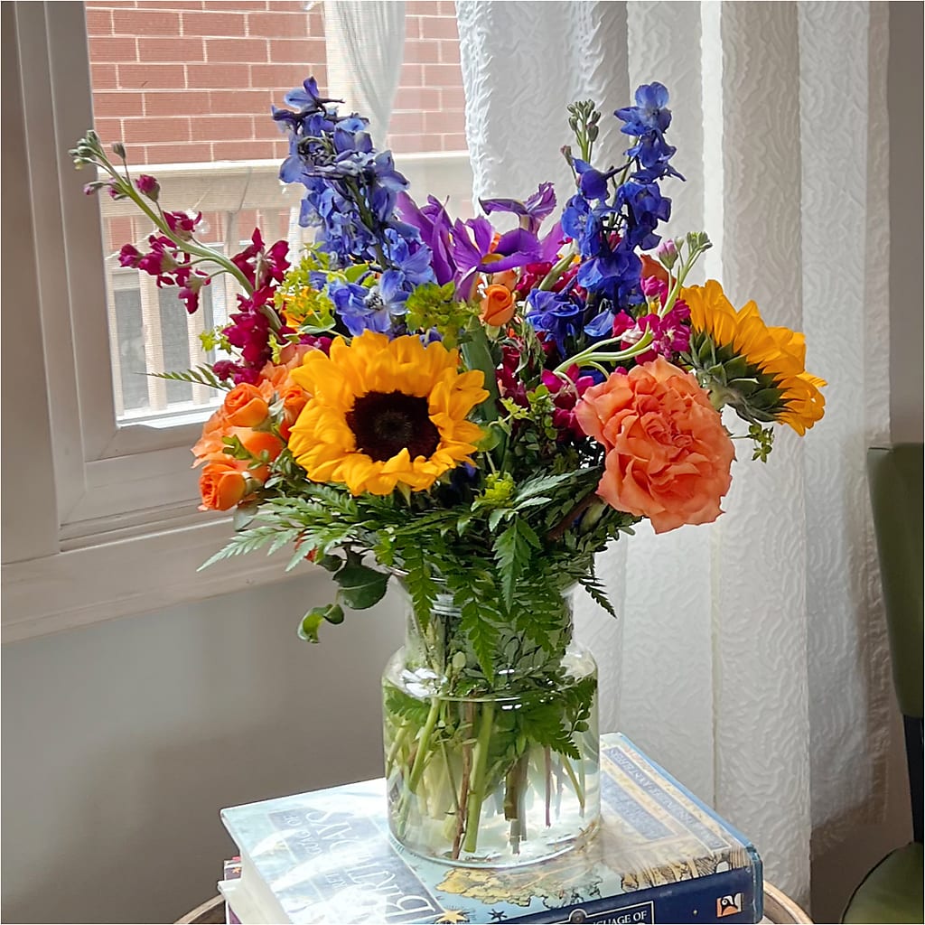 Rays of Life Bouquet – DON'S FLORAL STUDIO, Leon IA