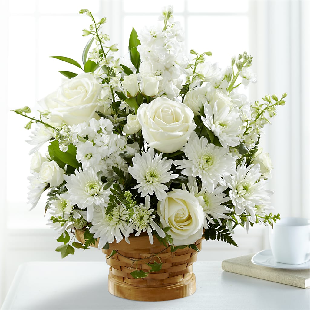 Heartfelt Condolences Arrangement – DON'S FLORAL STUDIO, Leon IA