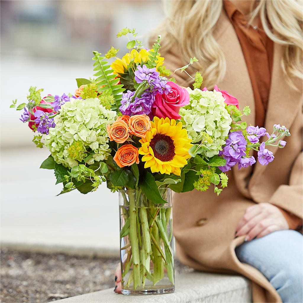 Vibrant Greetings Bouquet – DON'S FLORAL STUDIO, Leon IA