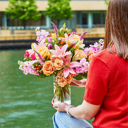 Bisous Bouquet – DON'S FLORAL STUDIO, Leon IA