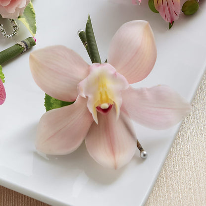 Pink Cymbidium Boutonniere – DON'S FLORAL STUDIO, Leon IA